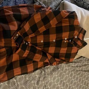 Cozy Black and Brown Long Sleeve Tee